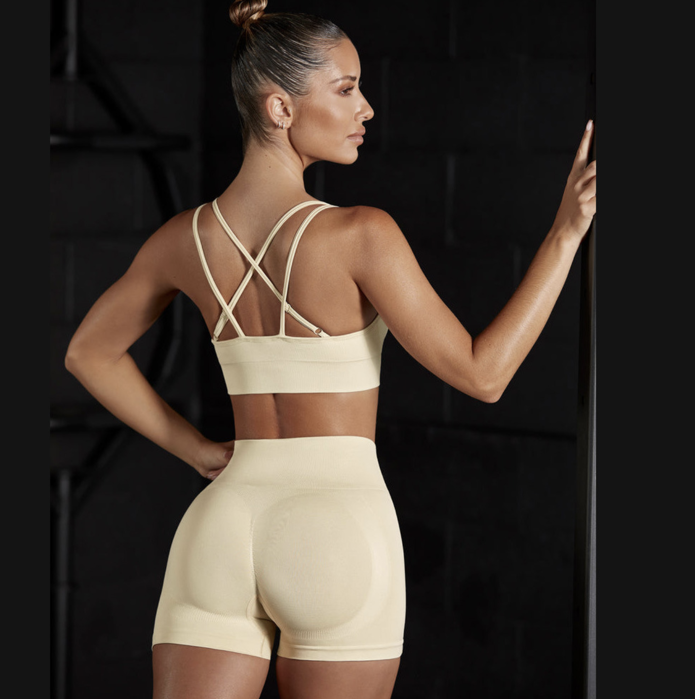 Summer New Arrival Seamless Yoga Set for Women's Sports and Fitness