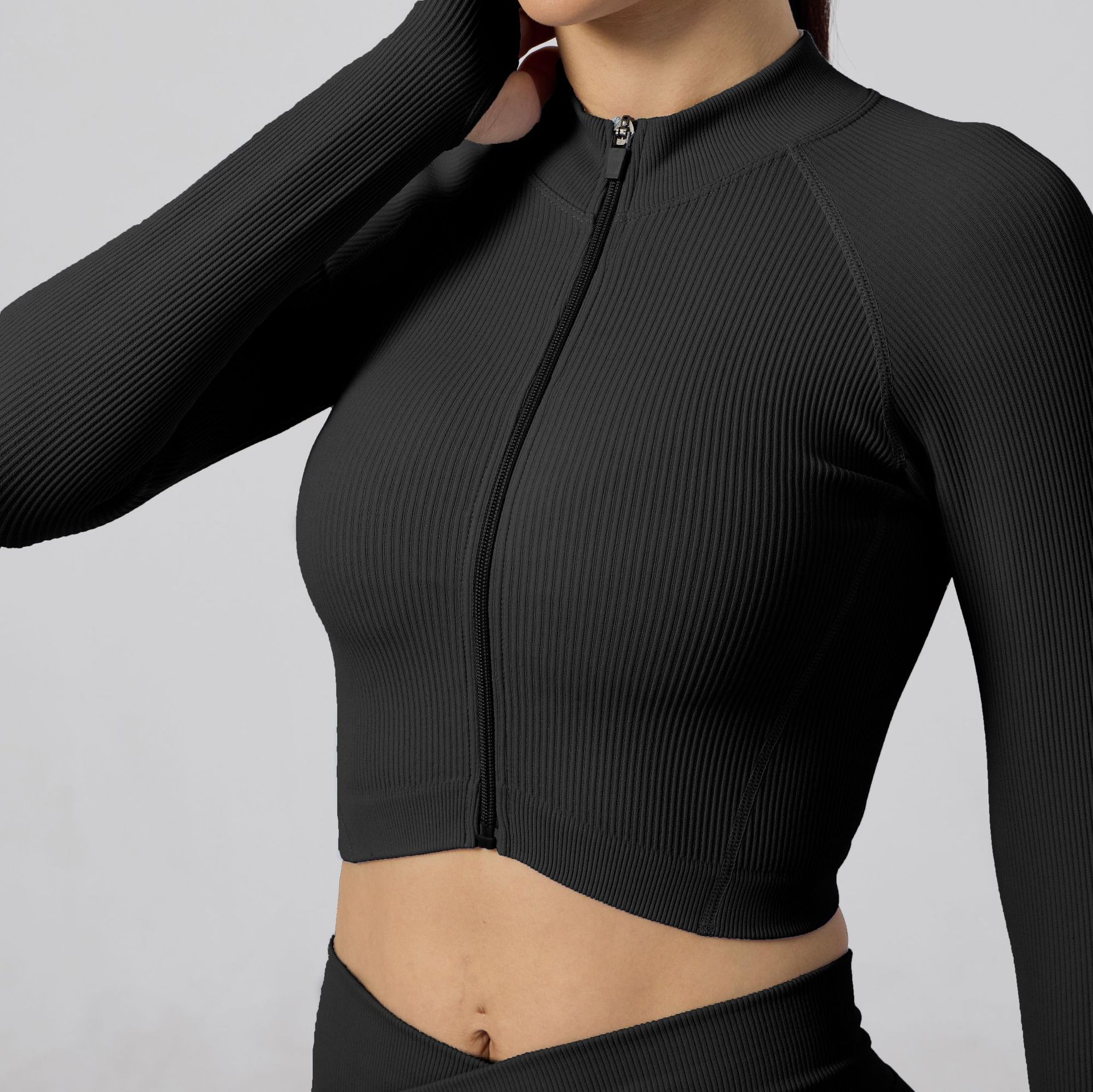 Seamless Women's Sports Bra Long-sleeved top for Fitness and Body Shaping